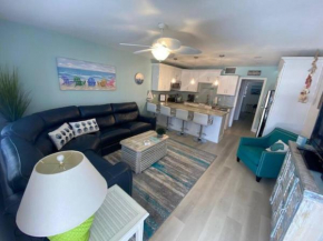 Beachfront Condo On Quiet Treasure Island- 1 Bed